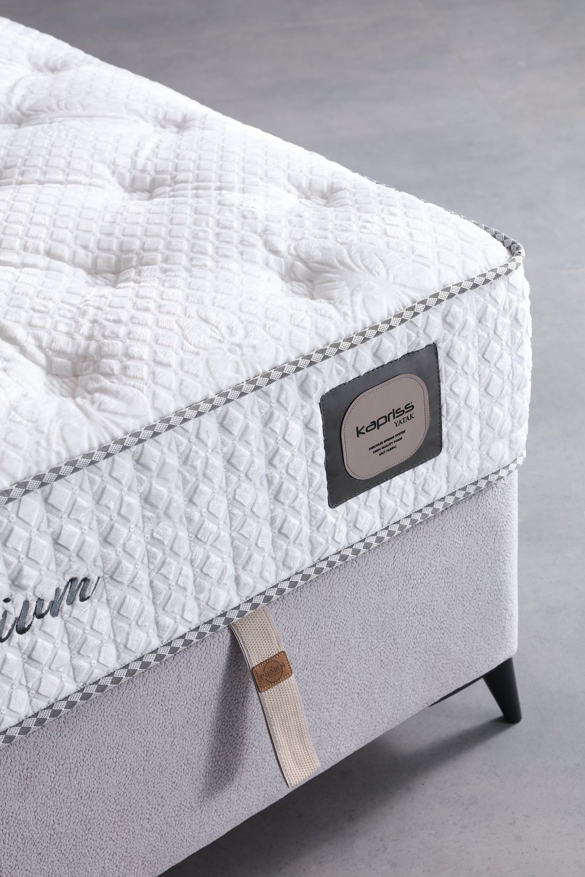 Premium Bed Set by Netline Interiors
