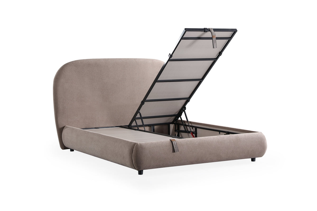 Elegance Bed Set by Netline Interiors