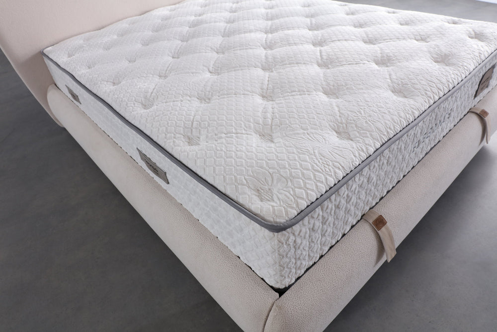 Elegance Mattress by Netline Interiors