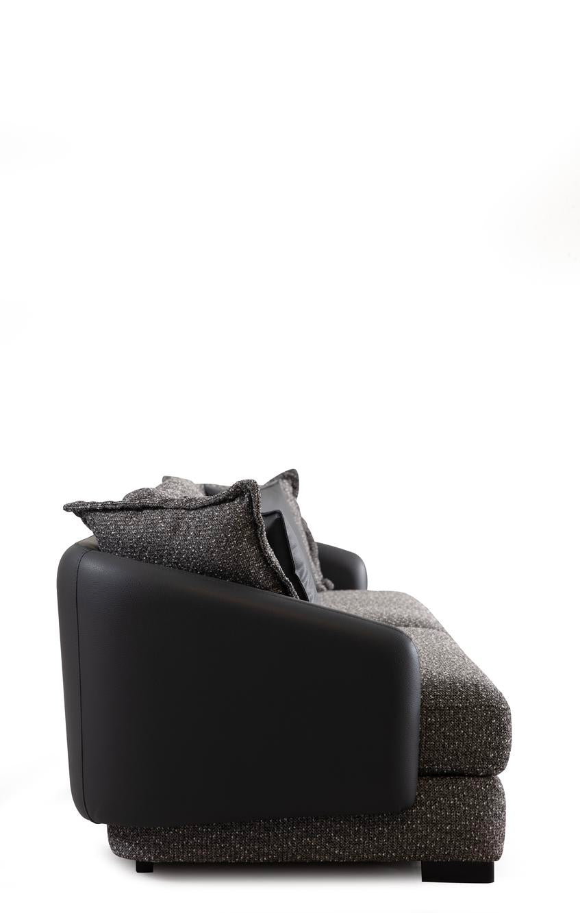 Hawai 3 Seater Sofa by Netline Interiors