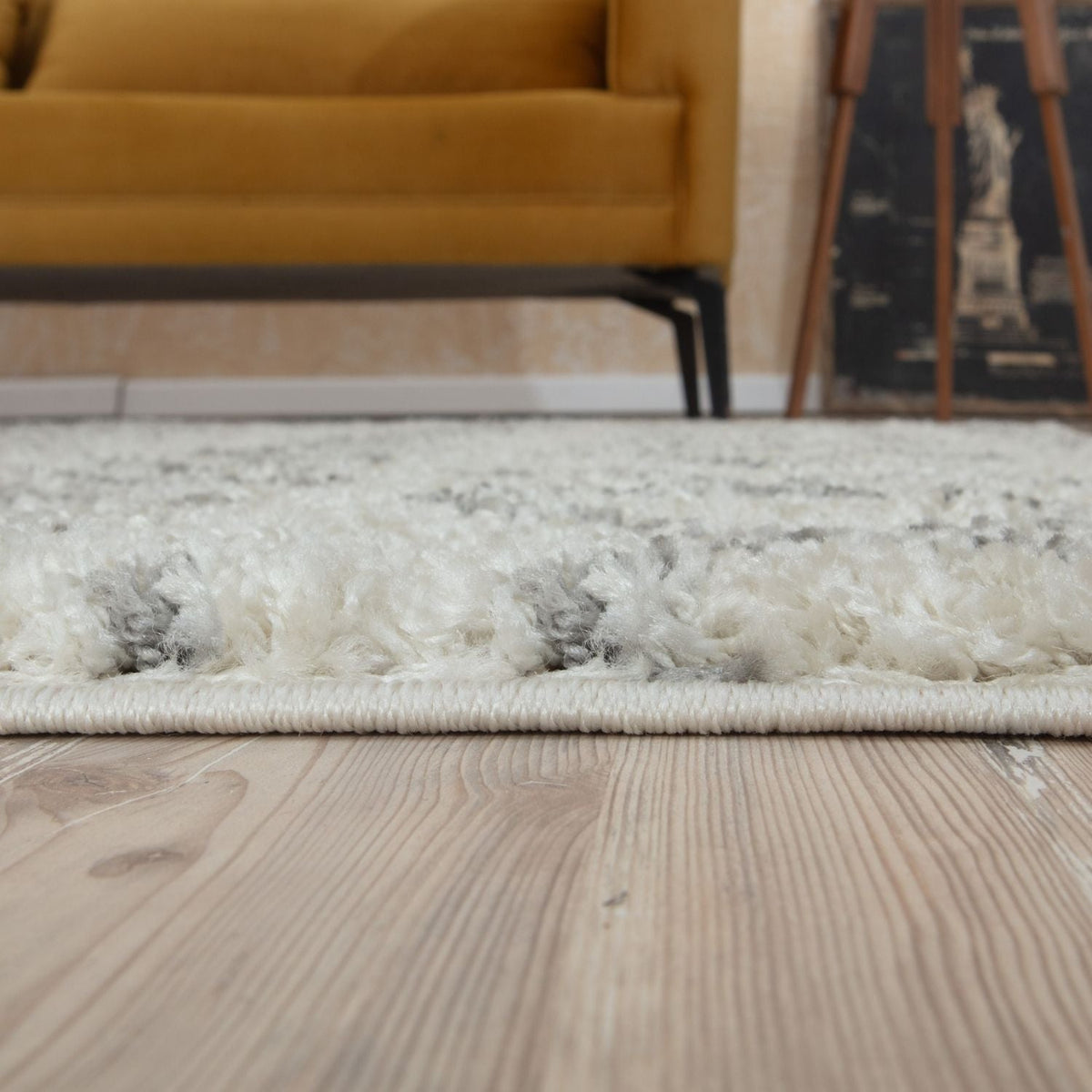 Moroccan Ivory Grey Shaggy Rug – 1000