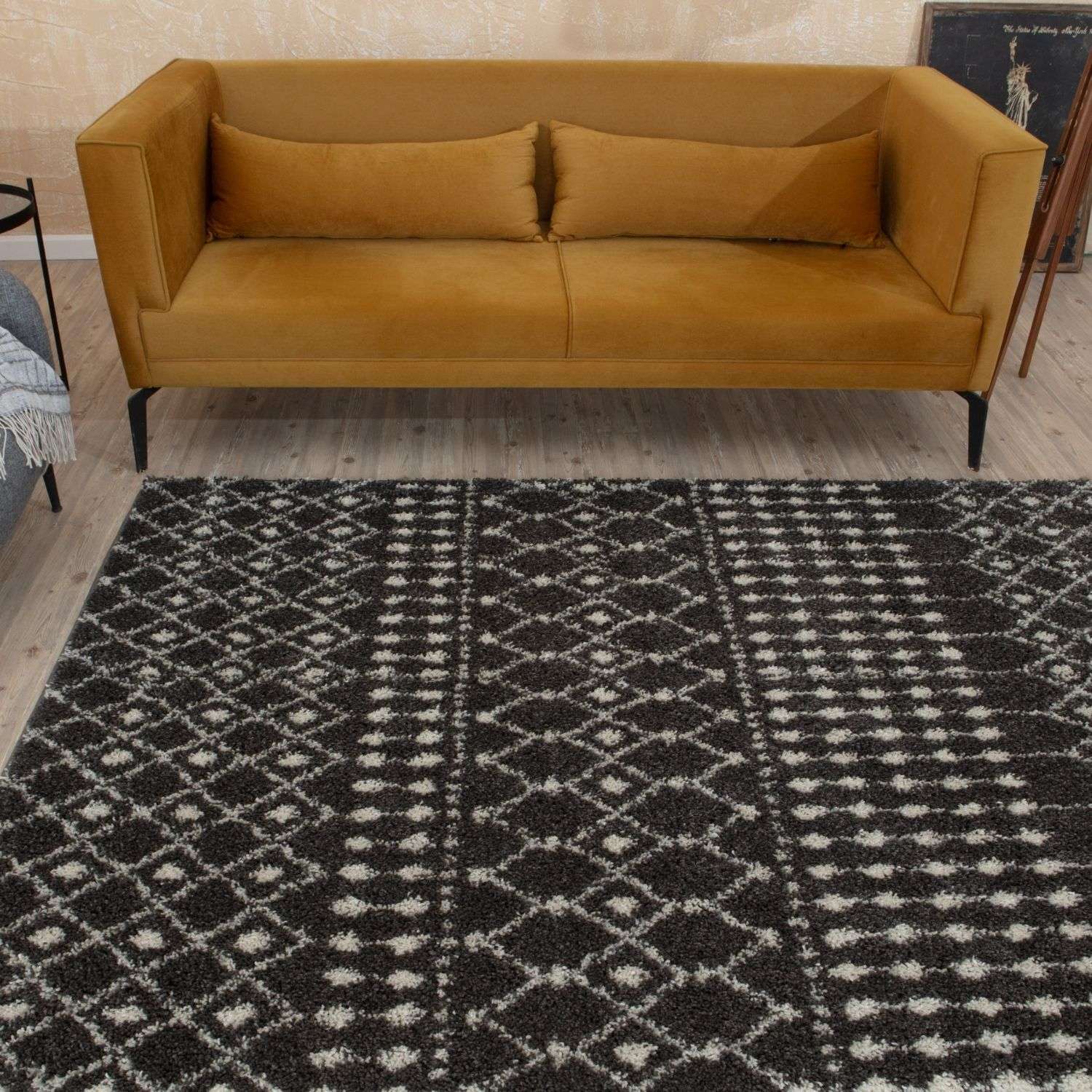 Moroccan Dark Grey Shaggy Rug – 1040