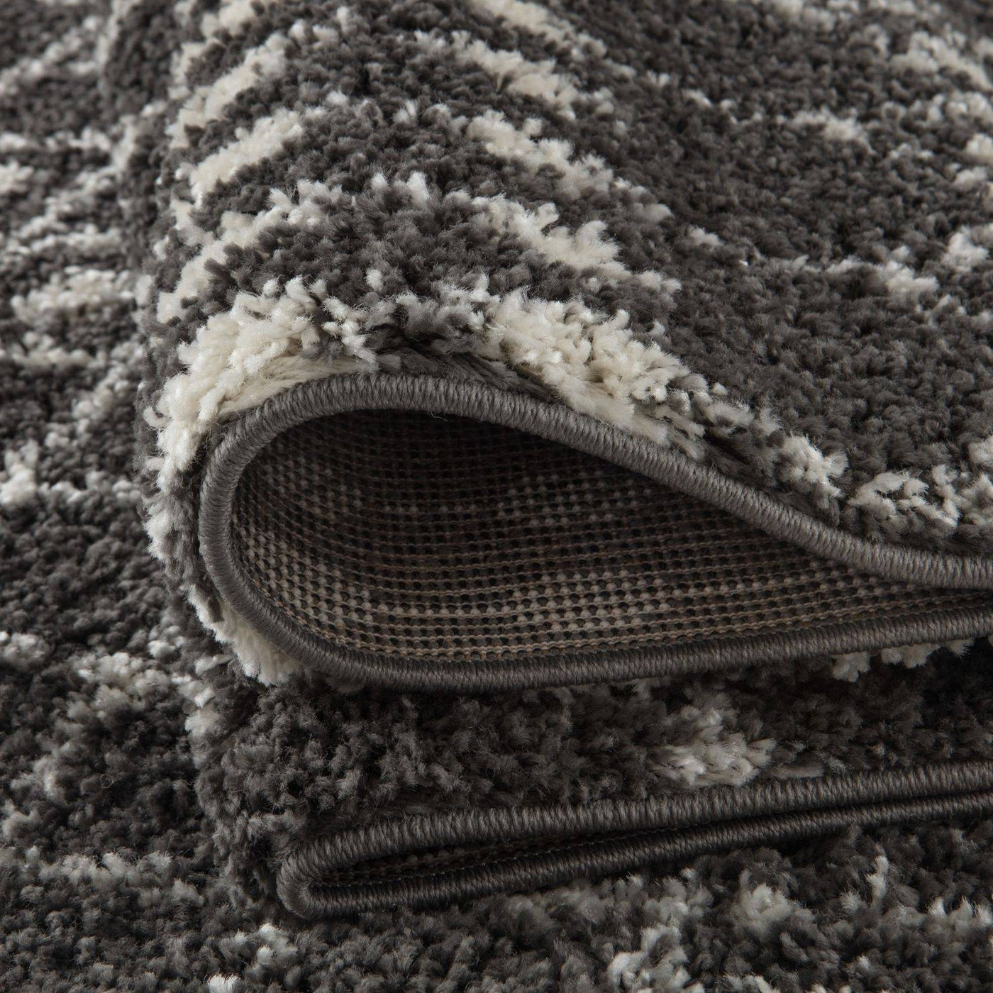 Moroccan Dark Grey Shaggy Rug – 1040