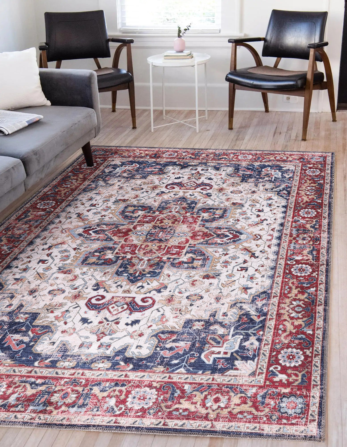 Machine washable Persian Heriz rug with traditional Oriental medallion design, suitable for living room, bedroom, or dining area.