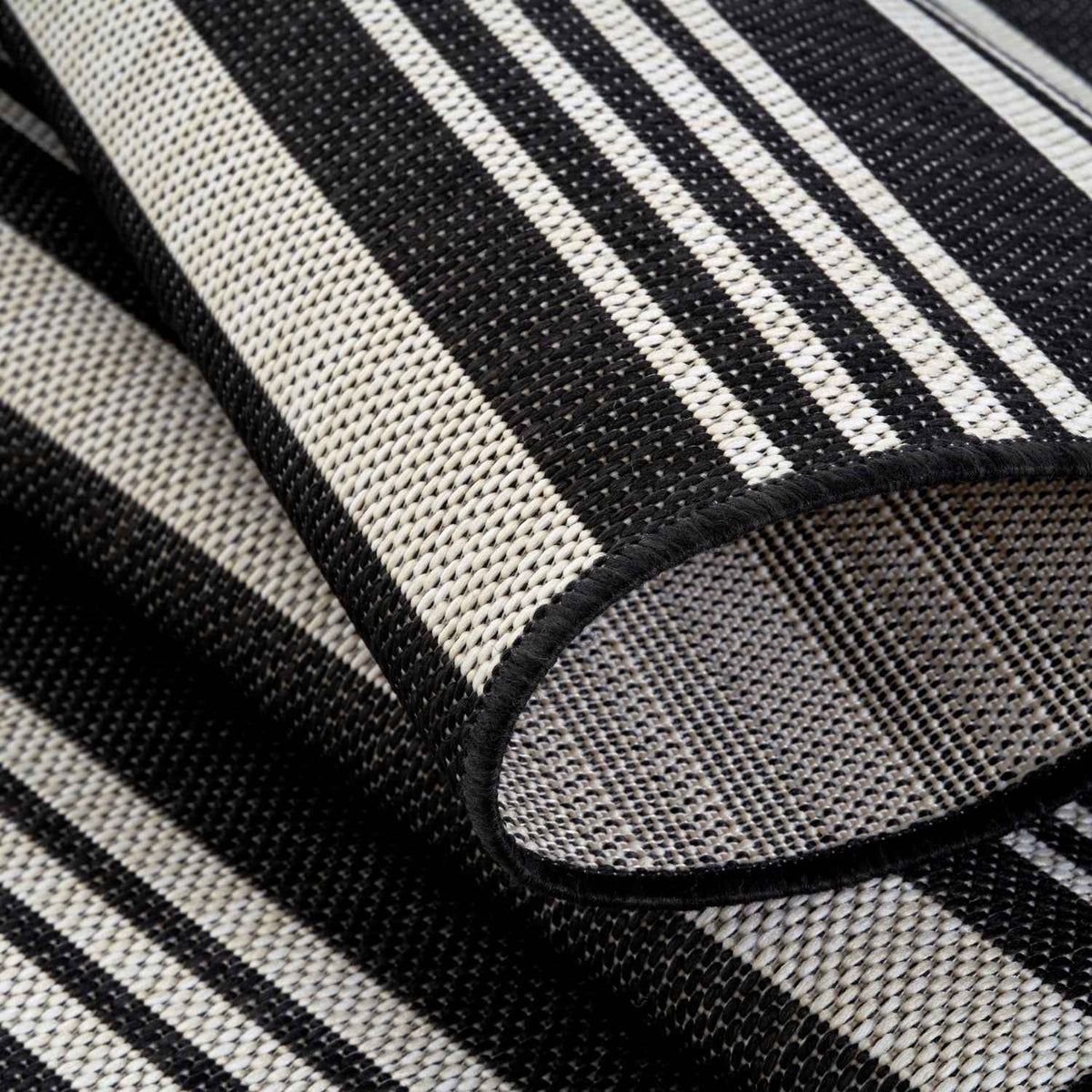 Ecology Outdoor Rug Black – 300bl
