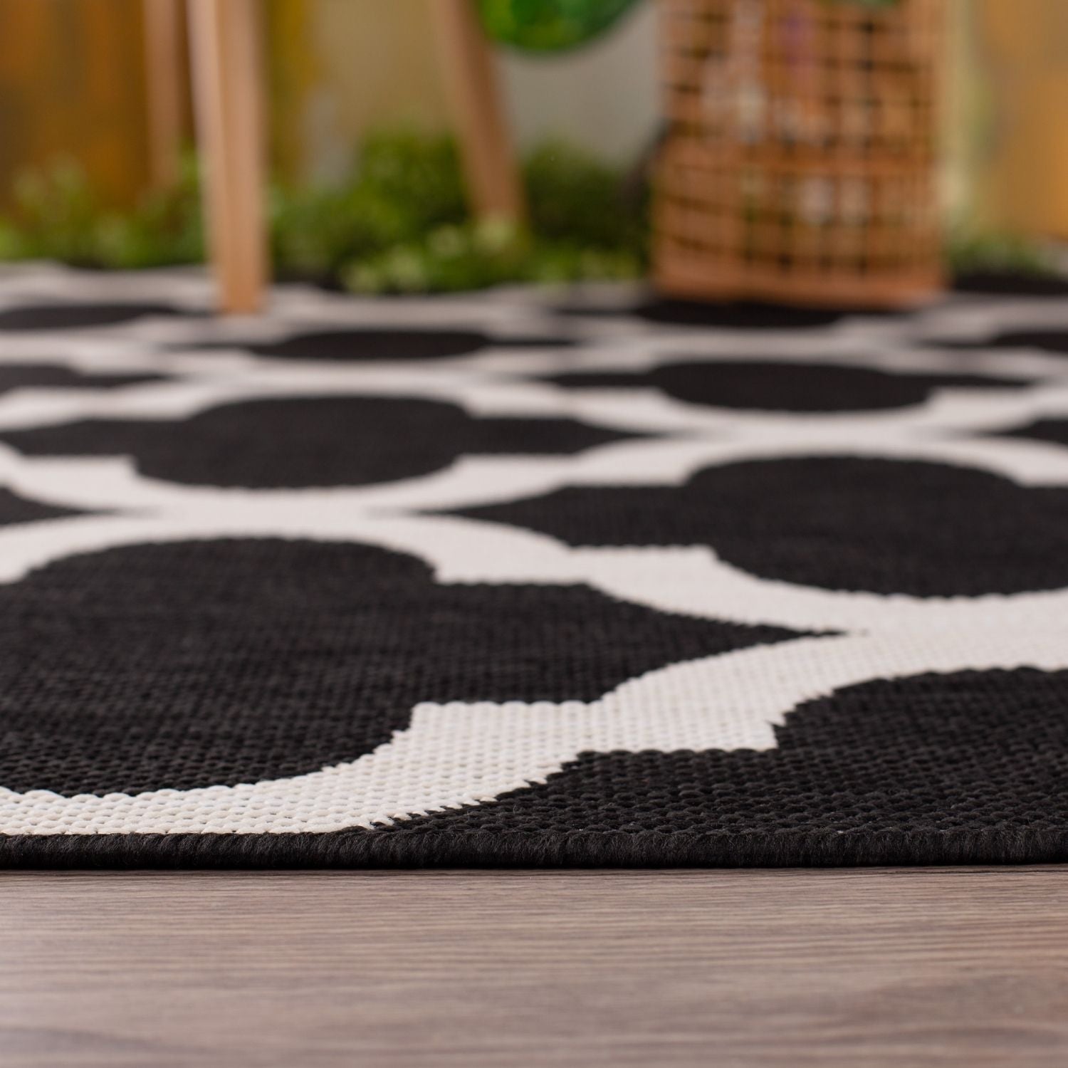 Ecology Outdoor Rug Black – 400B