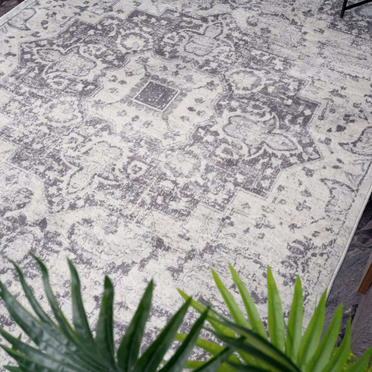 Montana Vintage Grey Rugs – 4060