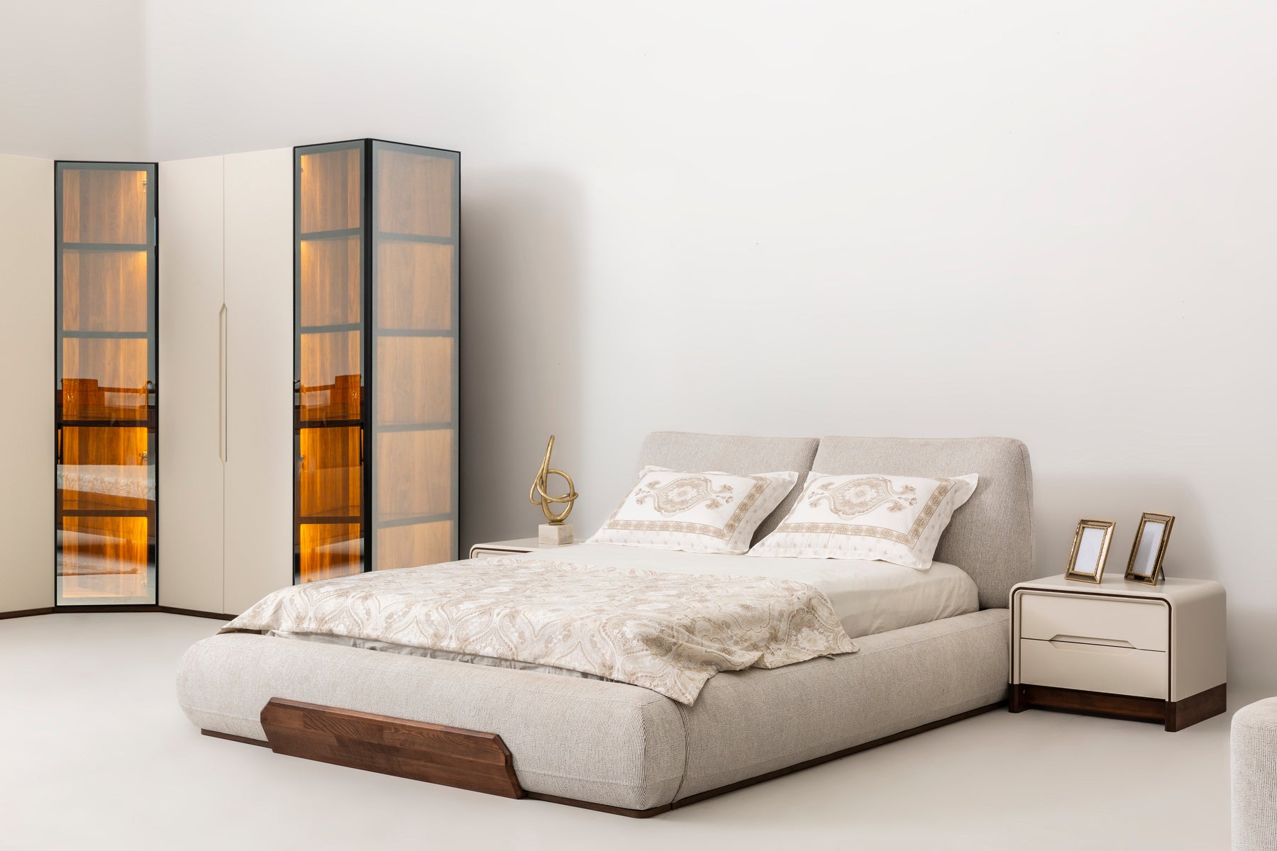 Cadillac Wardrobe (B) by Netline Interiors