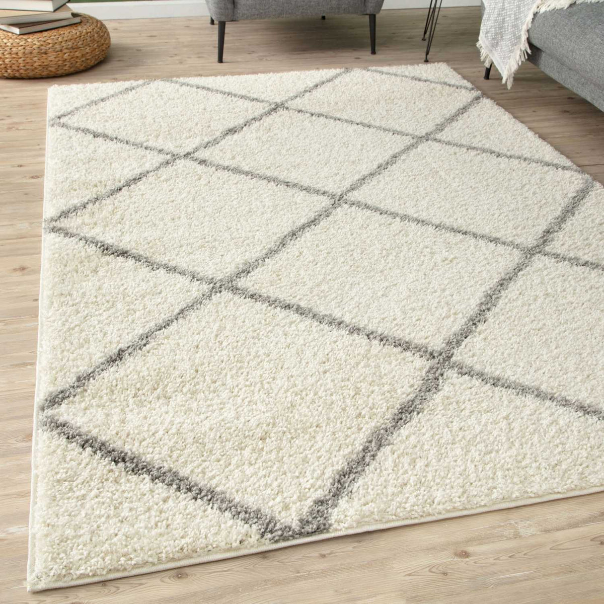 Moroccan Ivory Shaggy Rug – 500
