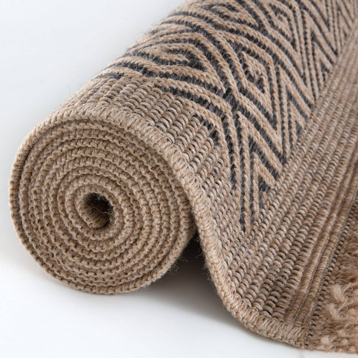 Nature Outdoor Rug Dark Grey – 5100DG