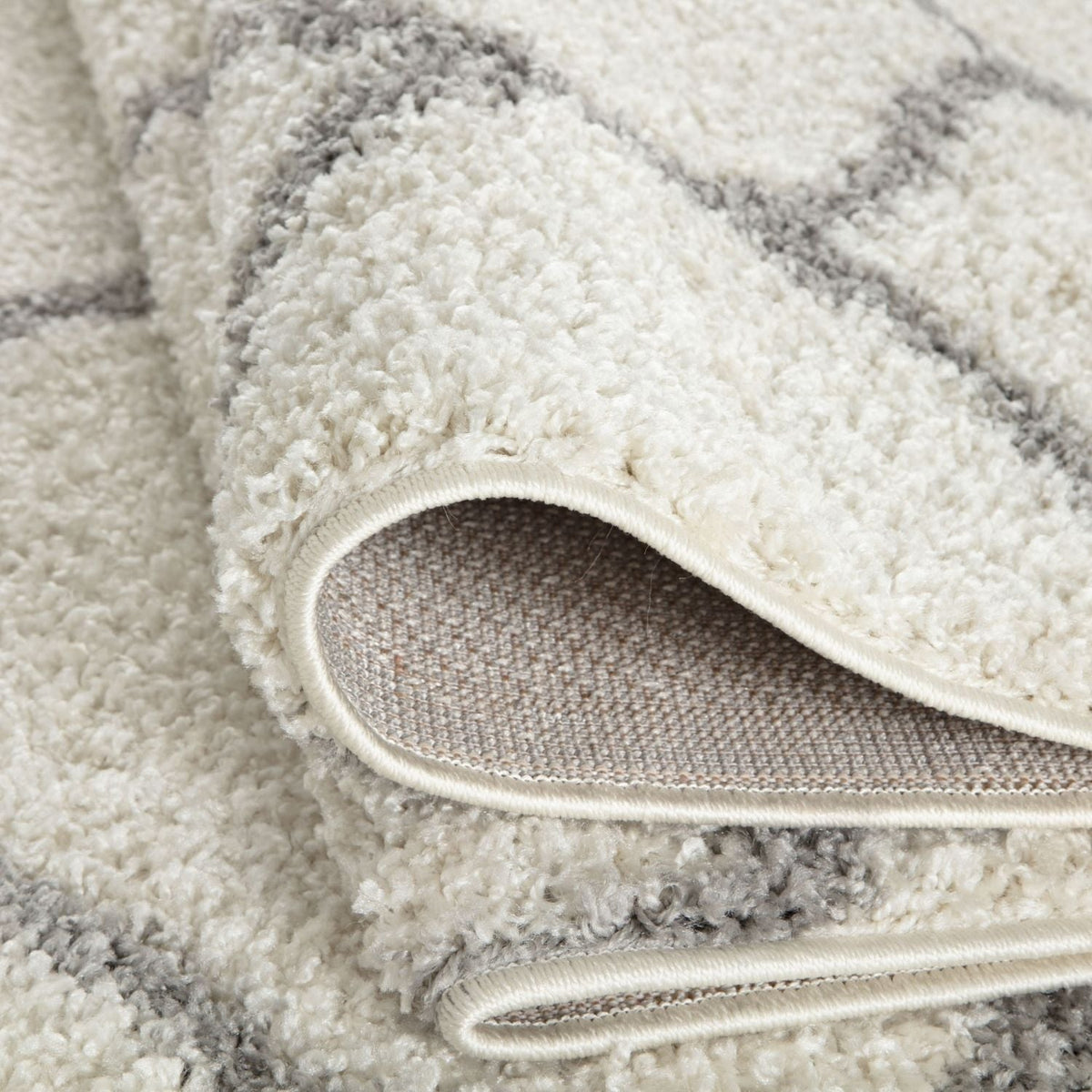 Moroccan Ivory Shaggy Rug – 600