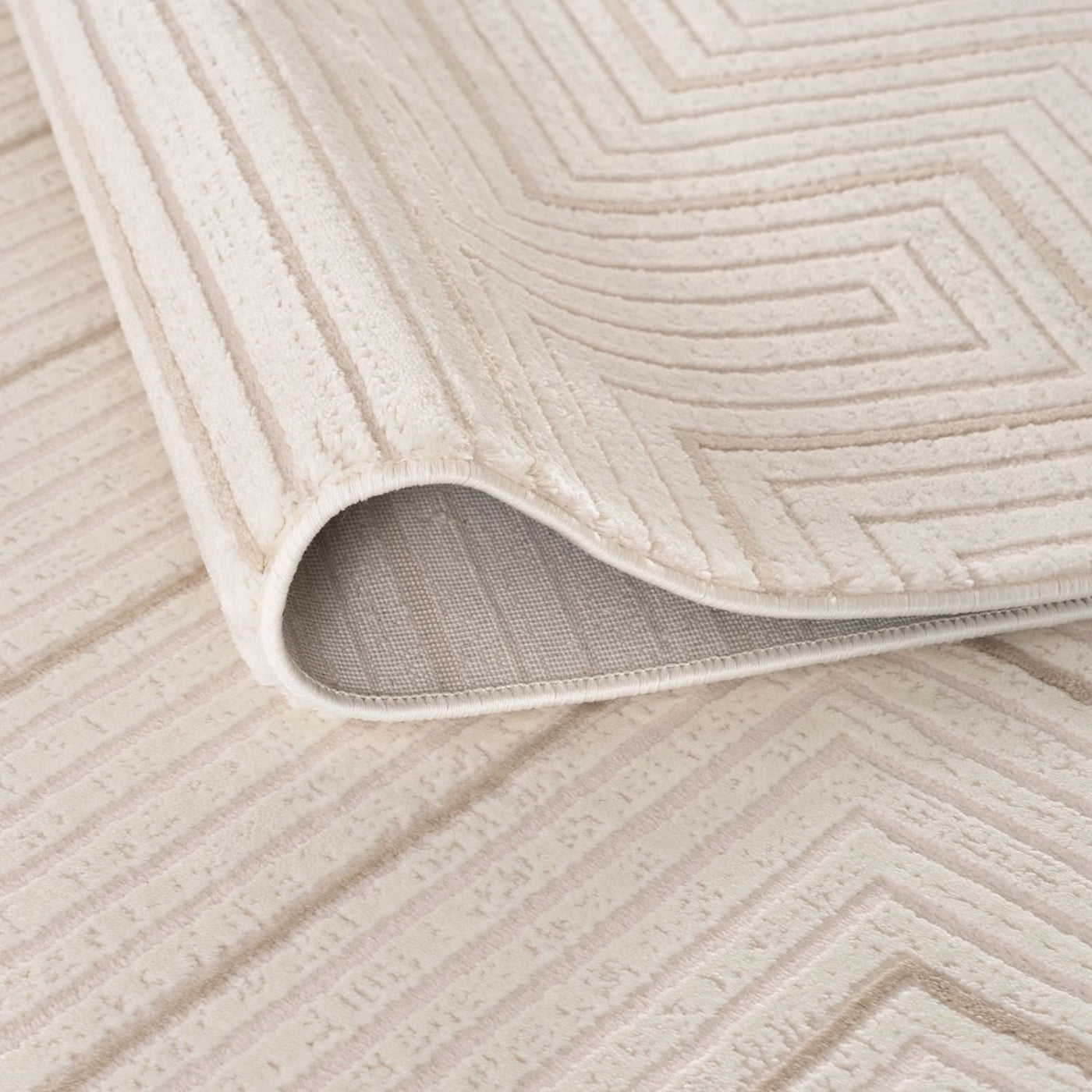 Carmel Cream-Beige Geometric Rug – 6040