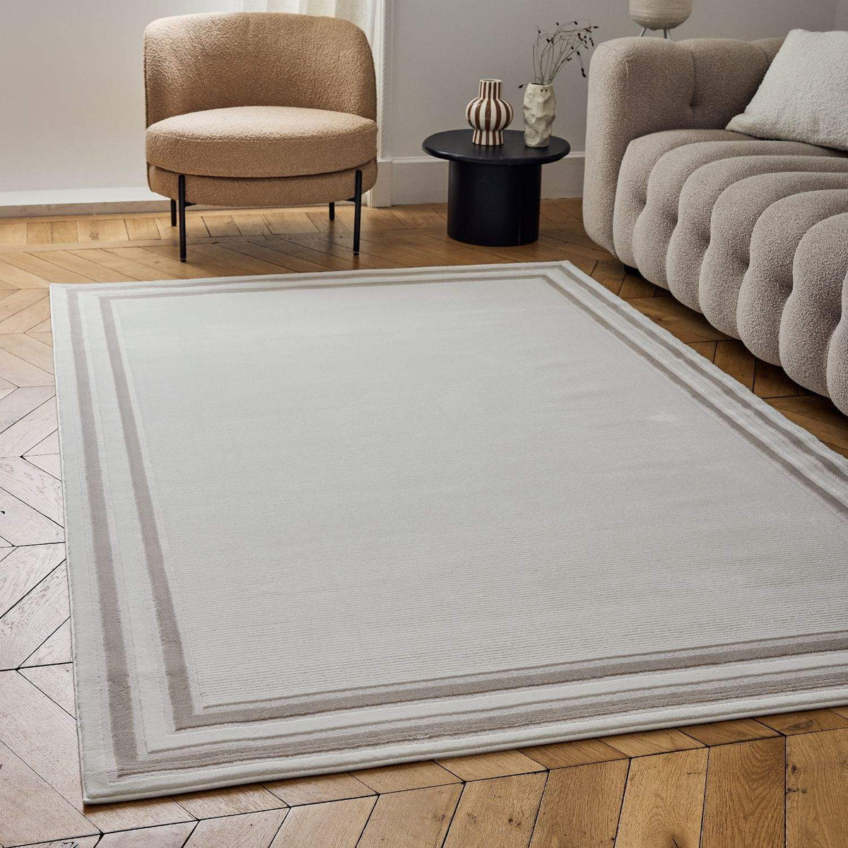 Carmel Cream-Beige Bordered Rug – 6060