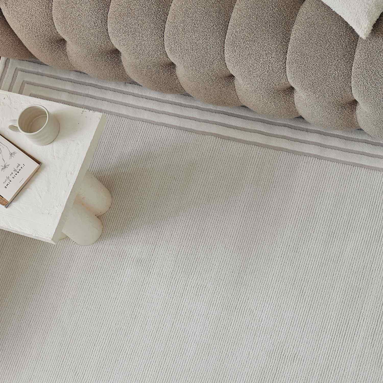 Carmel Cream Bordered Rug – 6060