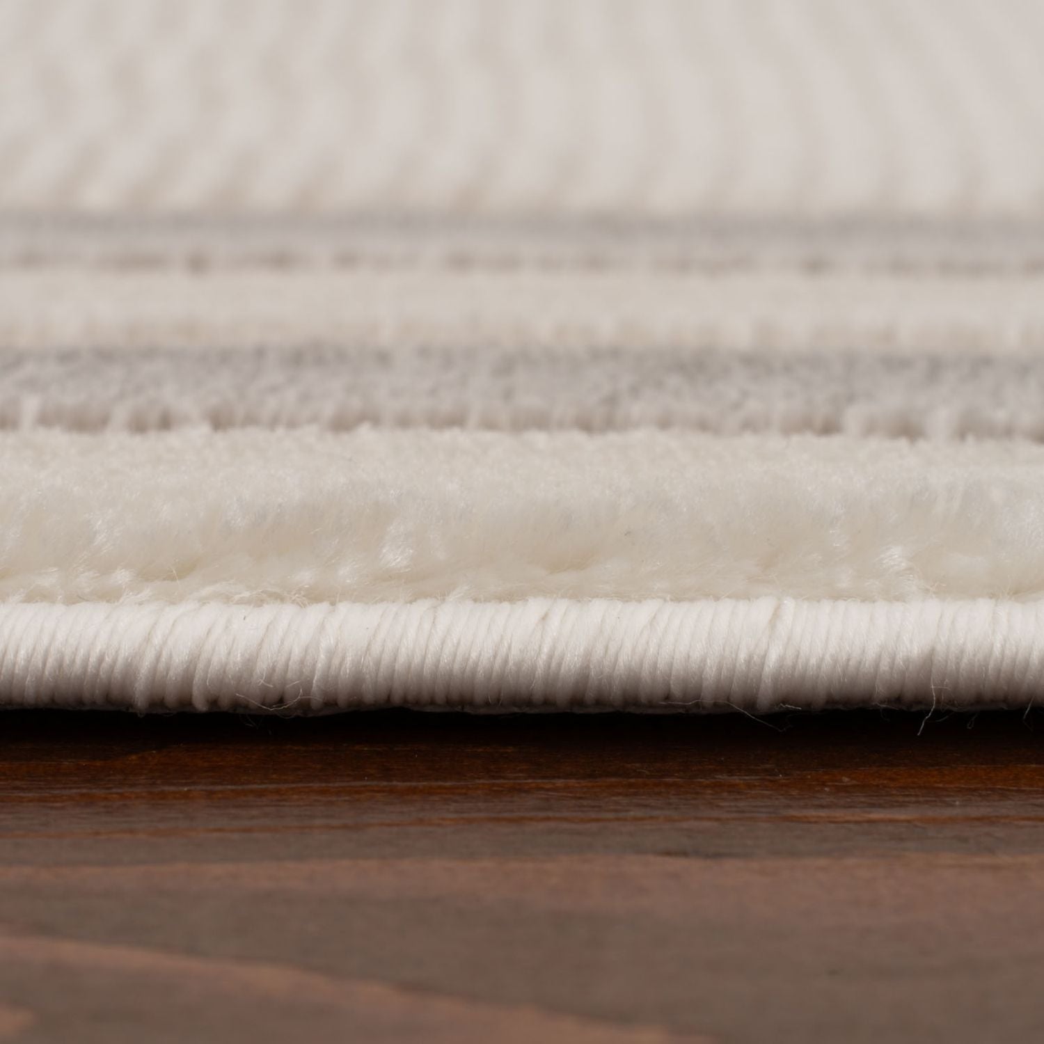 Carmel Cream-Grey Bordered Rug – 6060