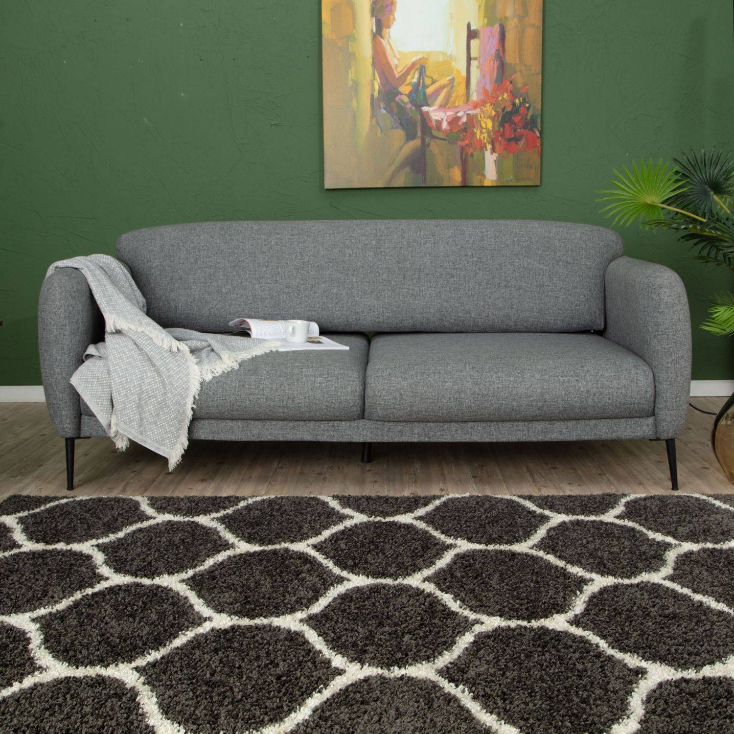 Moroccan Dark Grey Shaggy Rug – 640