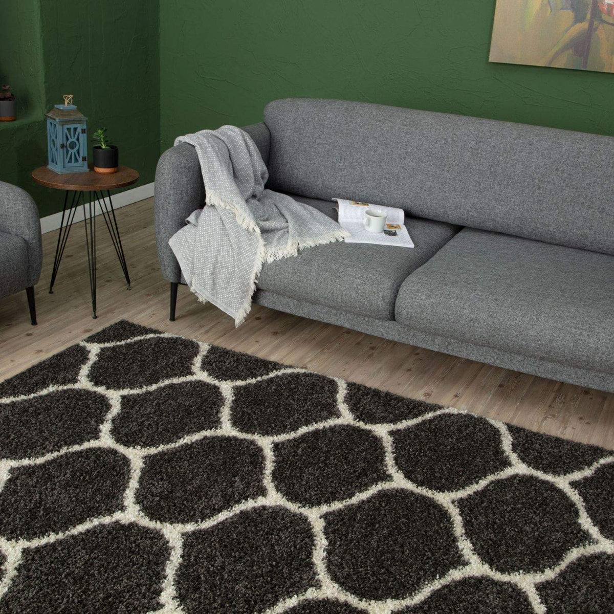 Moroccan Dark Grey Shaggy Rug – 640