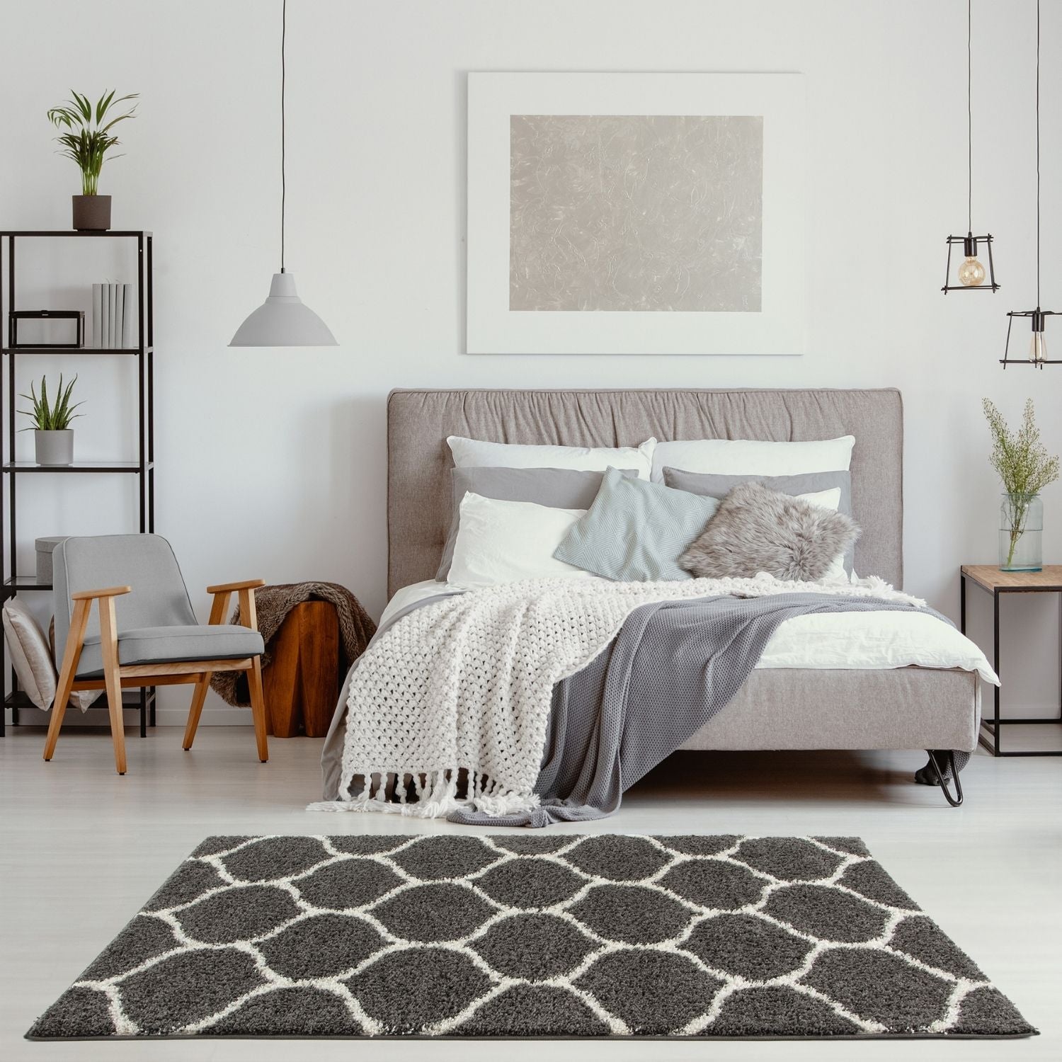 Moroccan Dark Grey Shaggy Rug – 640