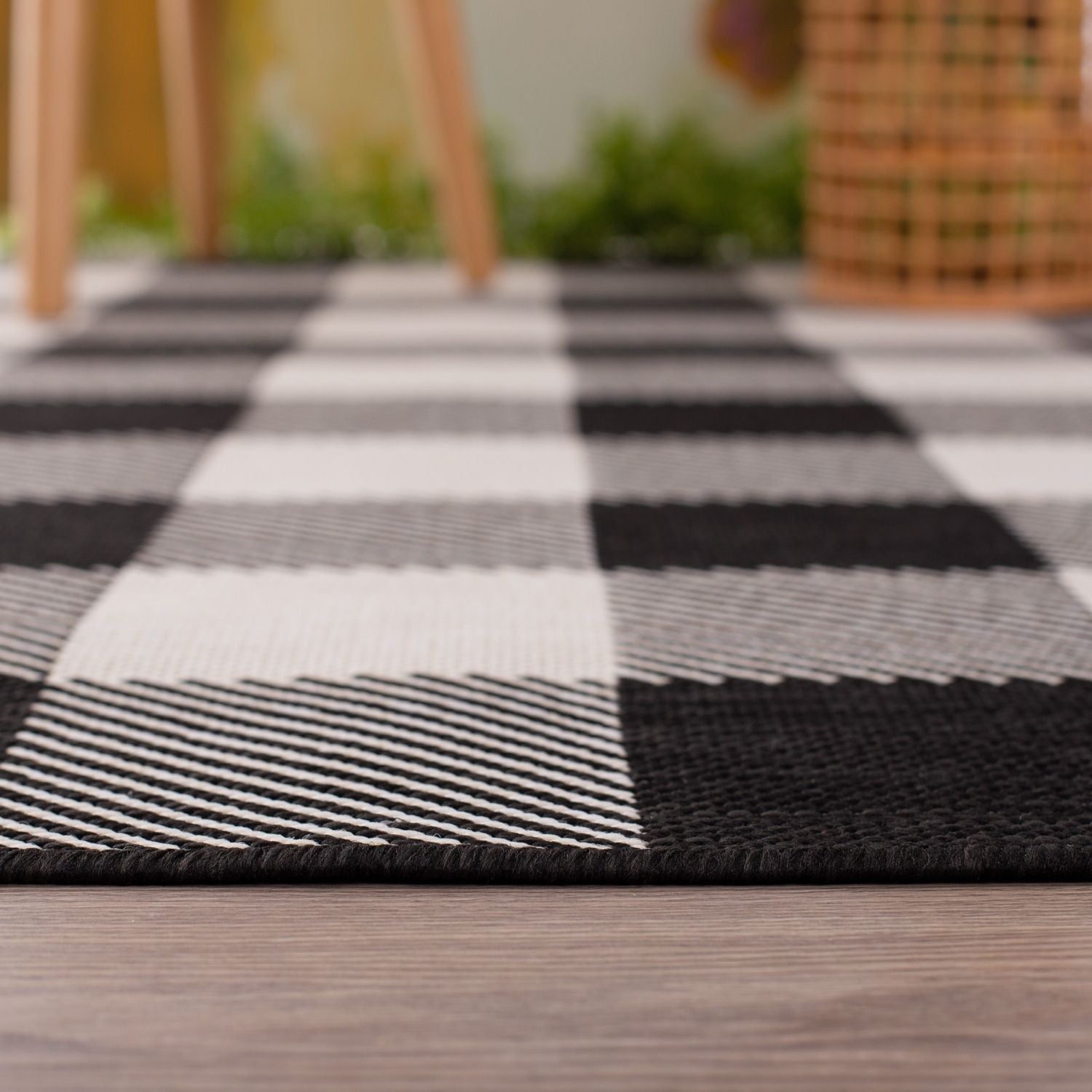 Ecology Outdoor Rug Black – 700BL