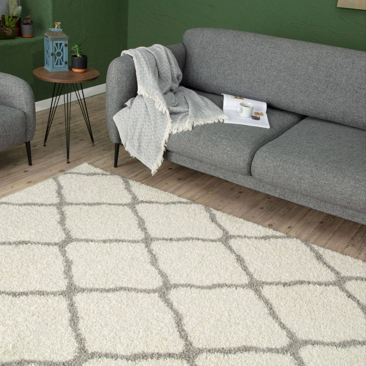 Moroccan Ivory Shaggy Rug – 700