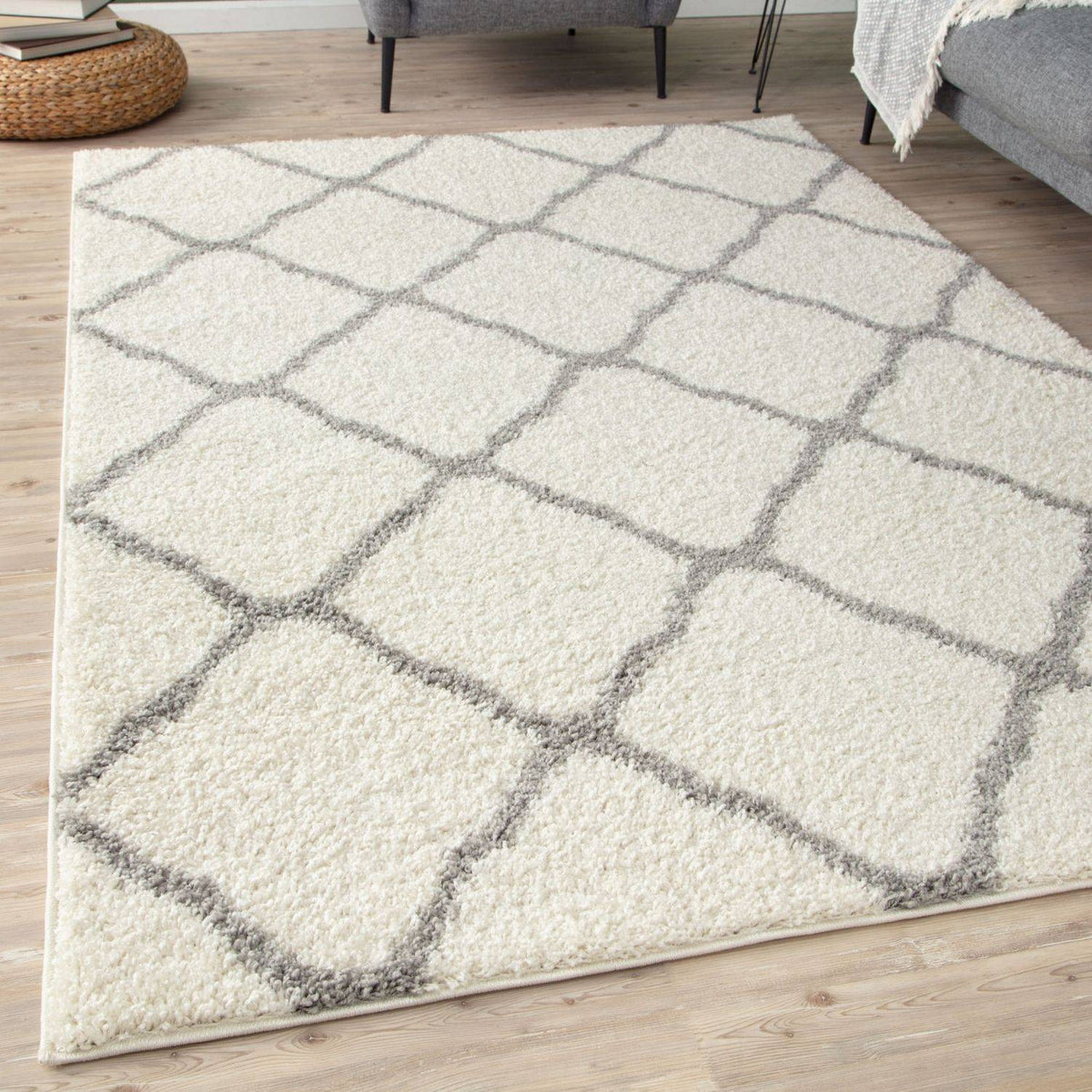 Moroccan Ivory Shaggy Rug – 700
