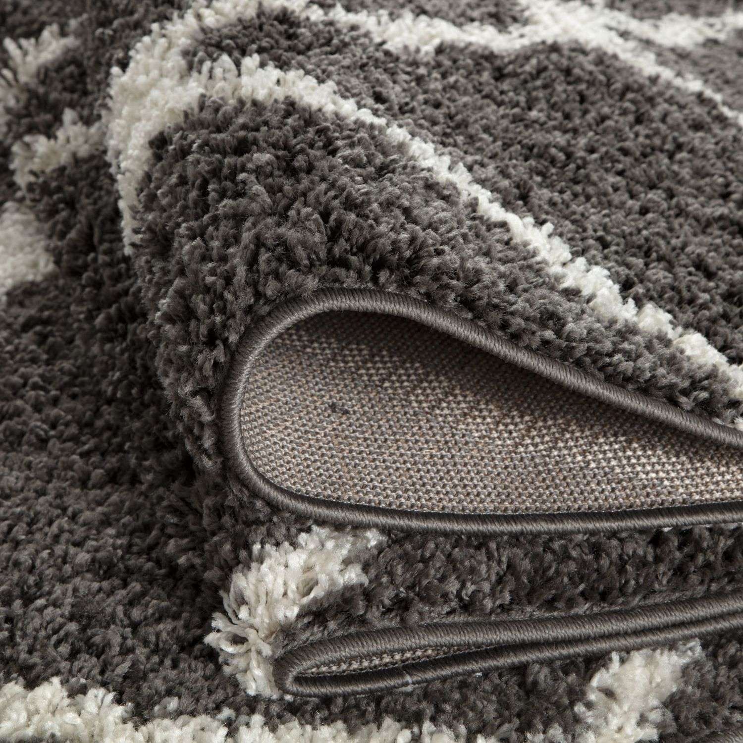 Moroccan Dark Grey Shaggy Rug – 740