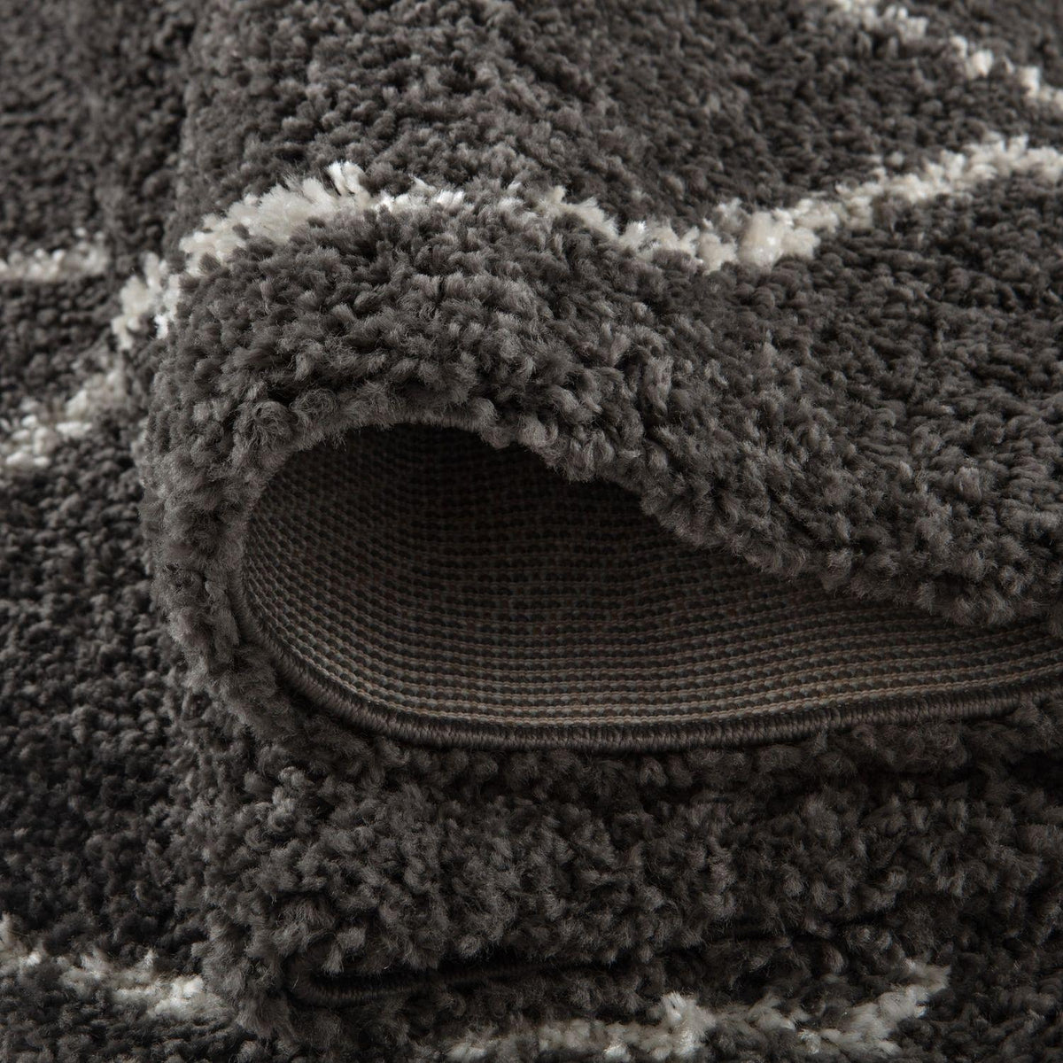 Moroccan Dark Grey Shaggy Rug – 840