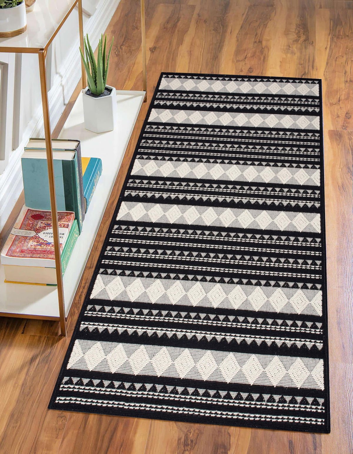 Grey washable cotton area rug by Netline Home, vintage boho style, non-slip, pet and kid friendly, 80x150 cm for living room or bedroom.