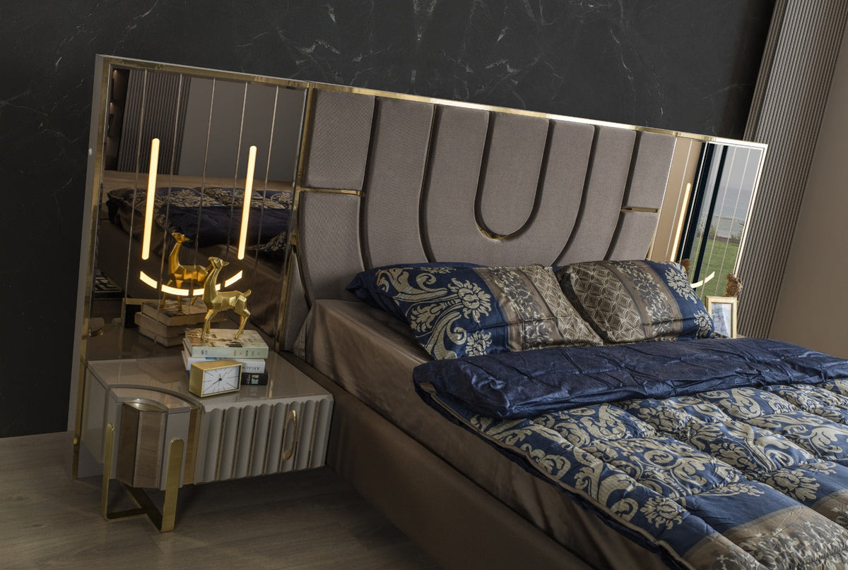 Luxori Bedroom (SK) by Netline Interiors