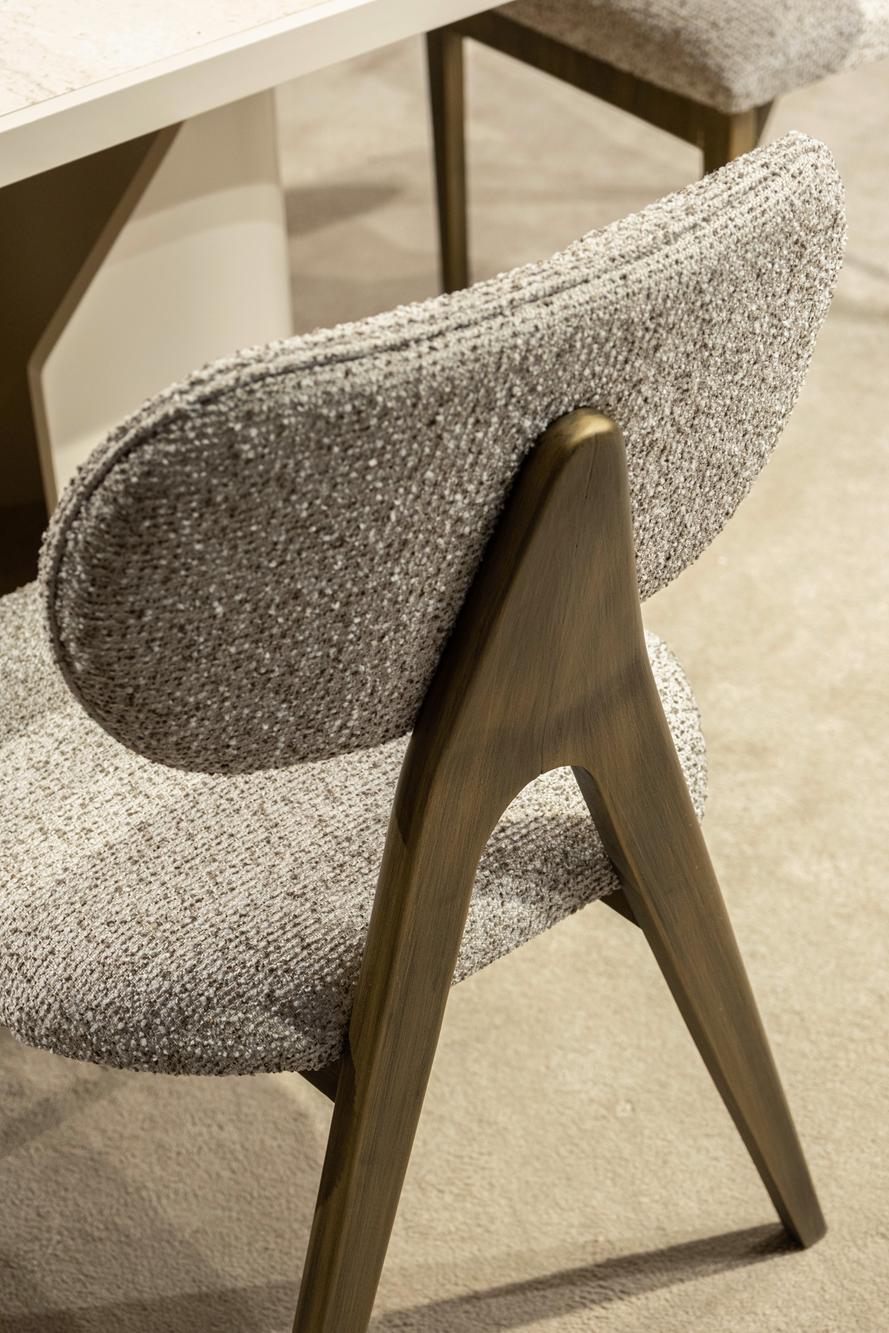 Icon Dining Room by Netline Interiors