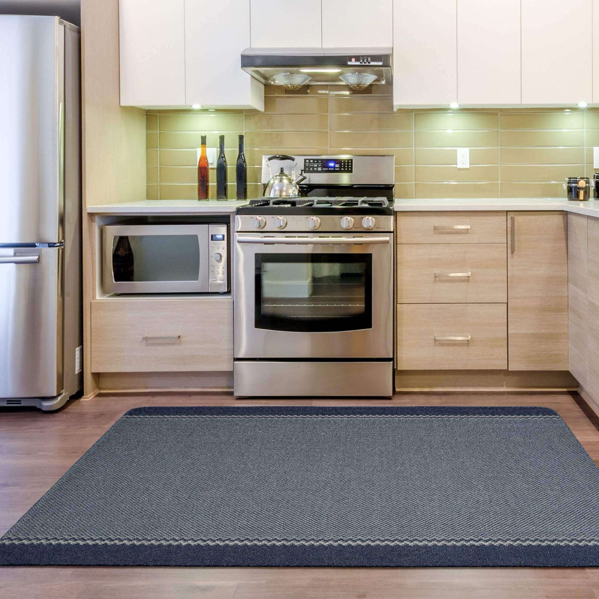 Washable Bordered Blue Rug – 116Blu