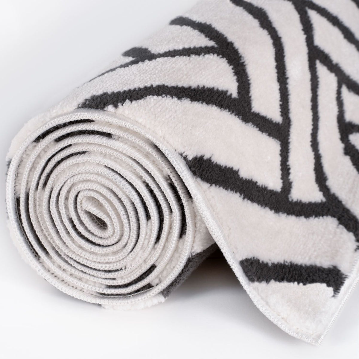 Loft Chevron Dark Grey Rug