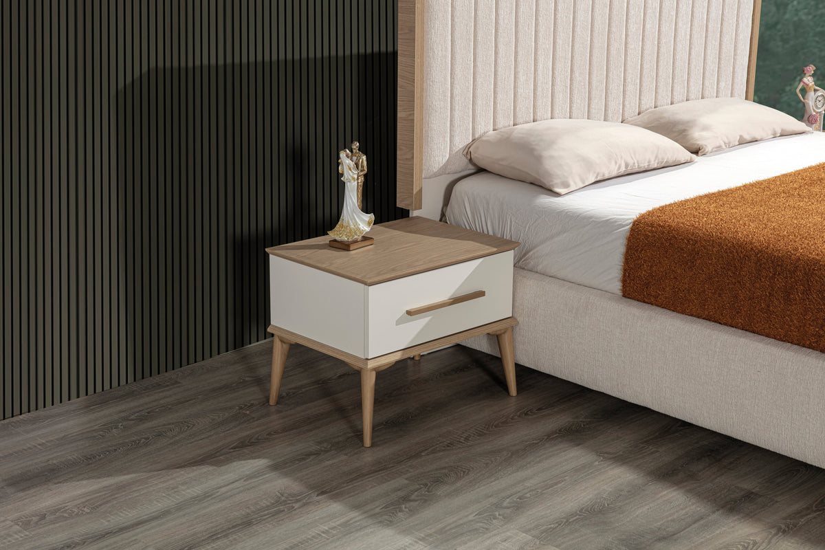 Zambak Bedroom (R) by Netline Interiors
