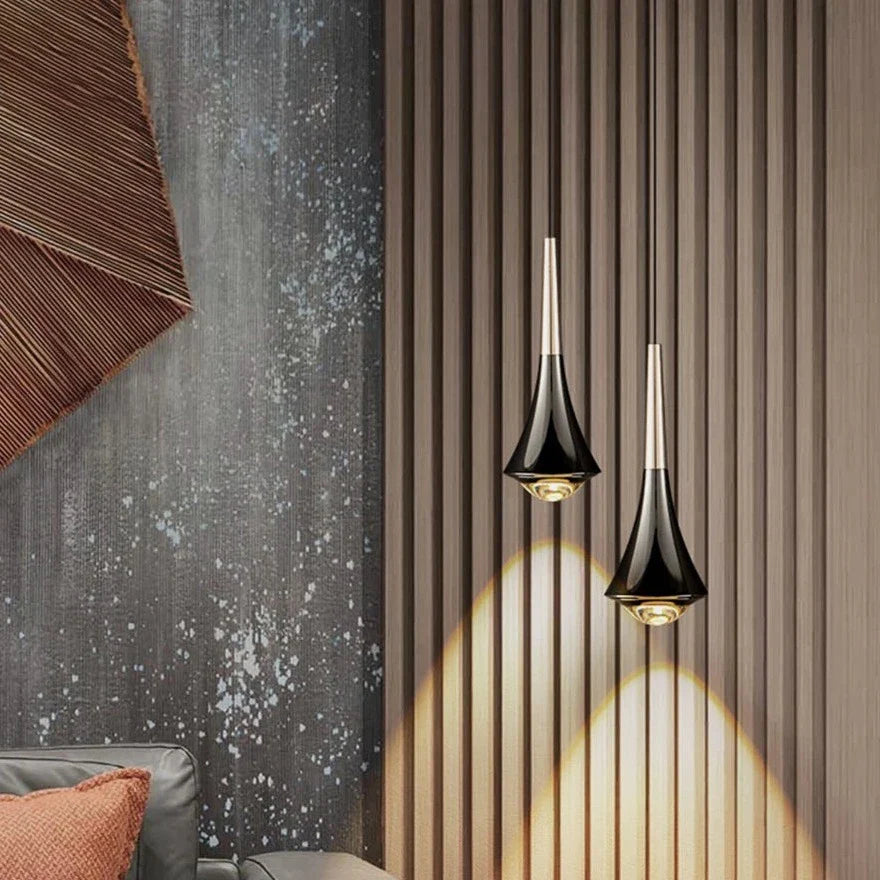 Light My House dropping pendant light with integrated LED, adjustable height and warm light for modern interior lighting.