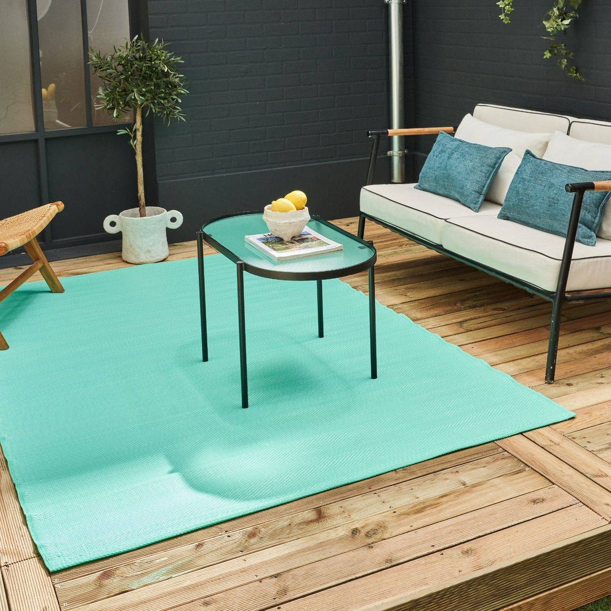 Urban Outdoor Rug Turquoise โ 1000