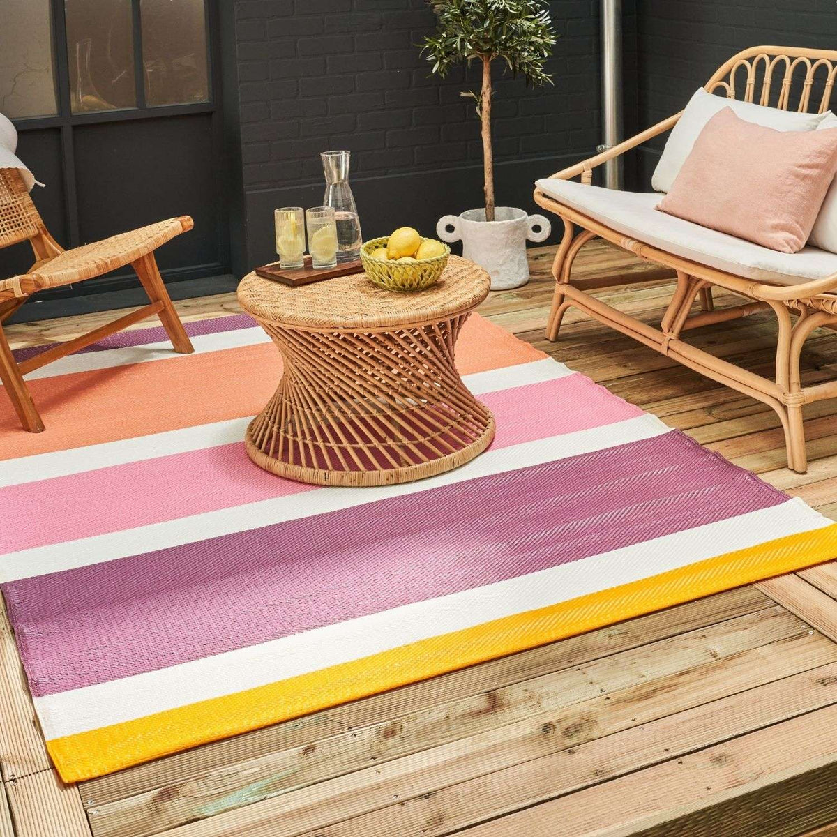Rainbow Outdoor Rug Pink – 1030