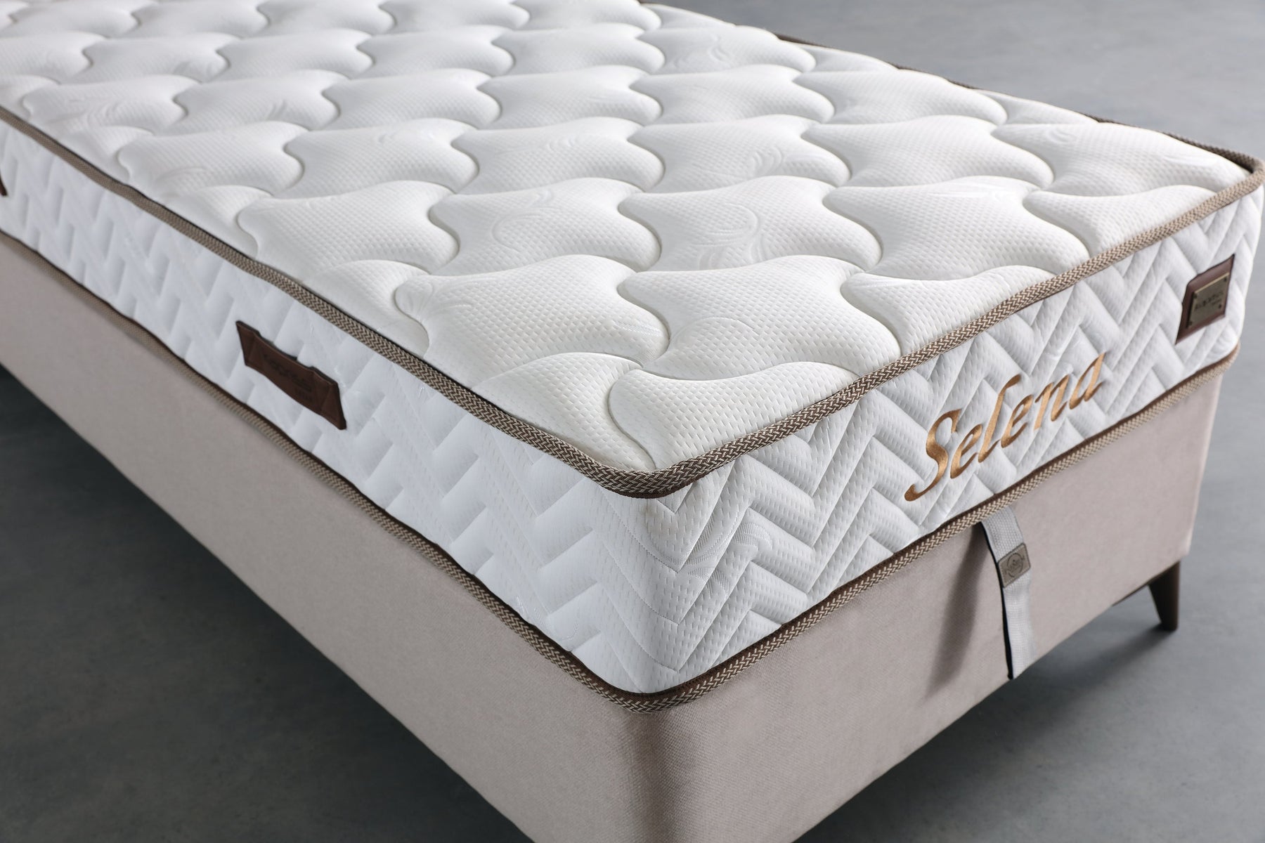 Selena Mattress by Netline Interiors