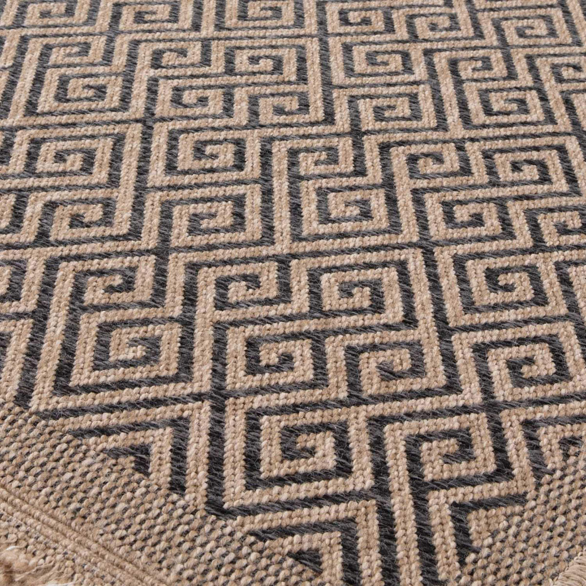 Nature Outdoor Rug Dark Grey – 5100DG