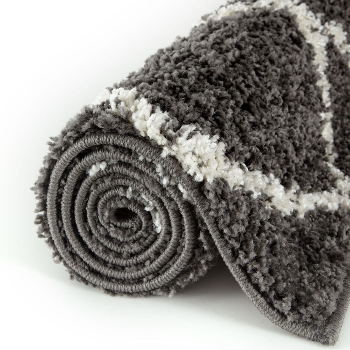Moroccan Dark Grey Shaggy Rug – 540