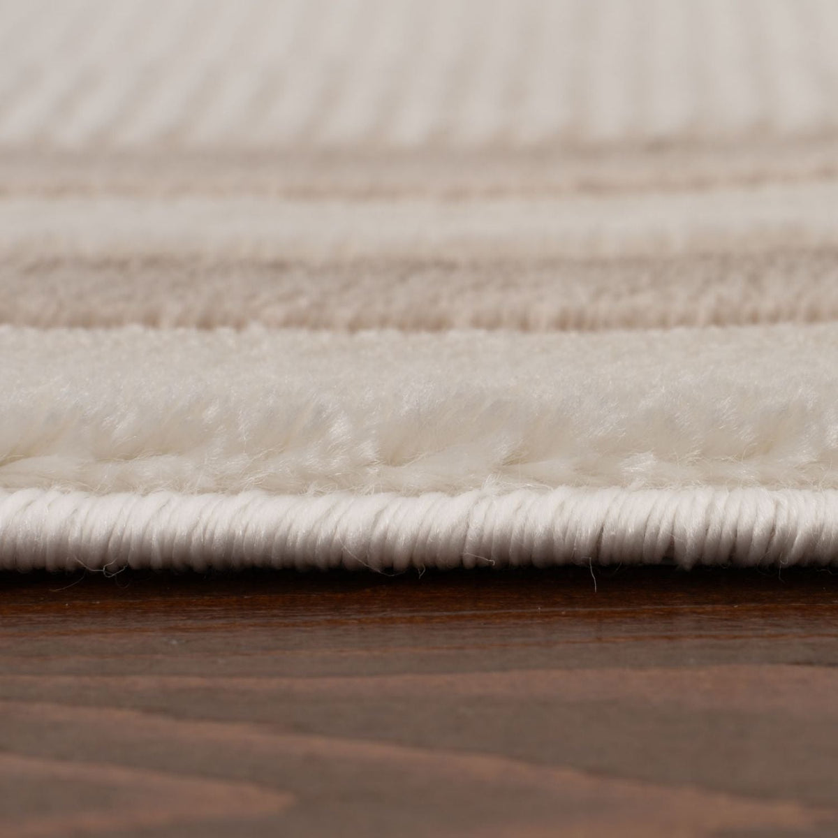 Carmel Cream-Beige Bordered Rug – 6060