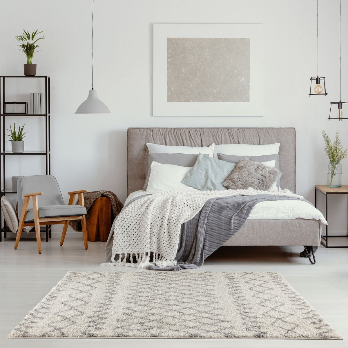 Moroccan Ivory Grey Shaggy Rug – 900