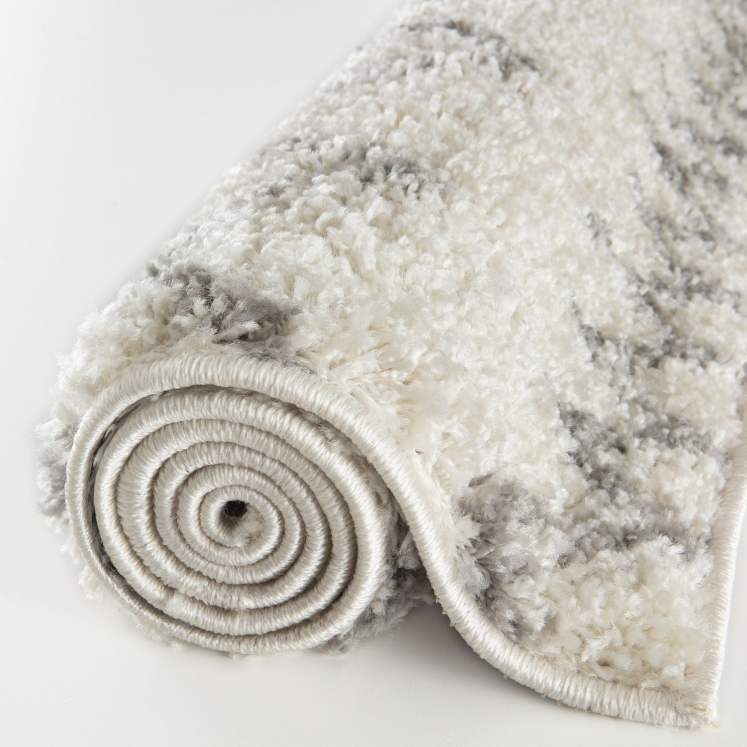 Moroccan Ivory Grey Shaggy Rug – 900