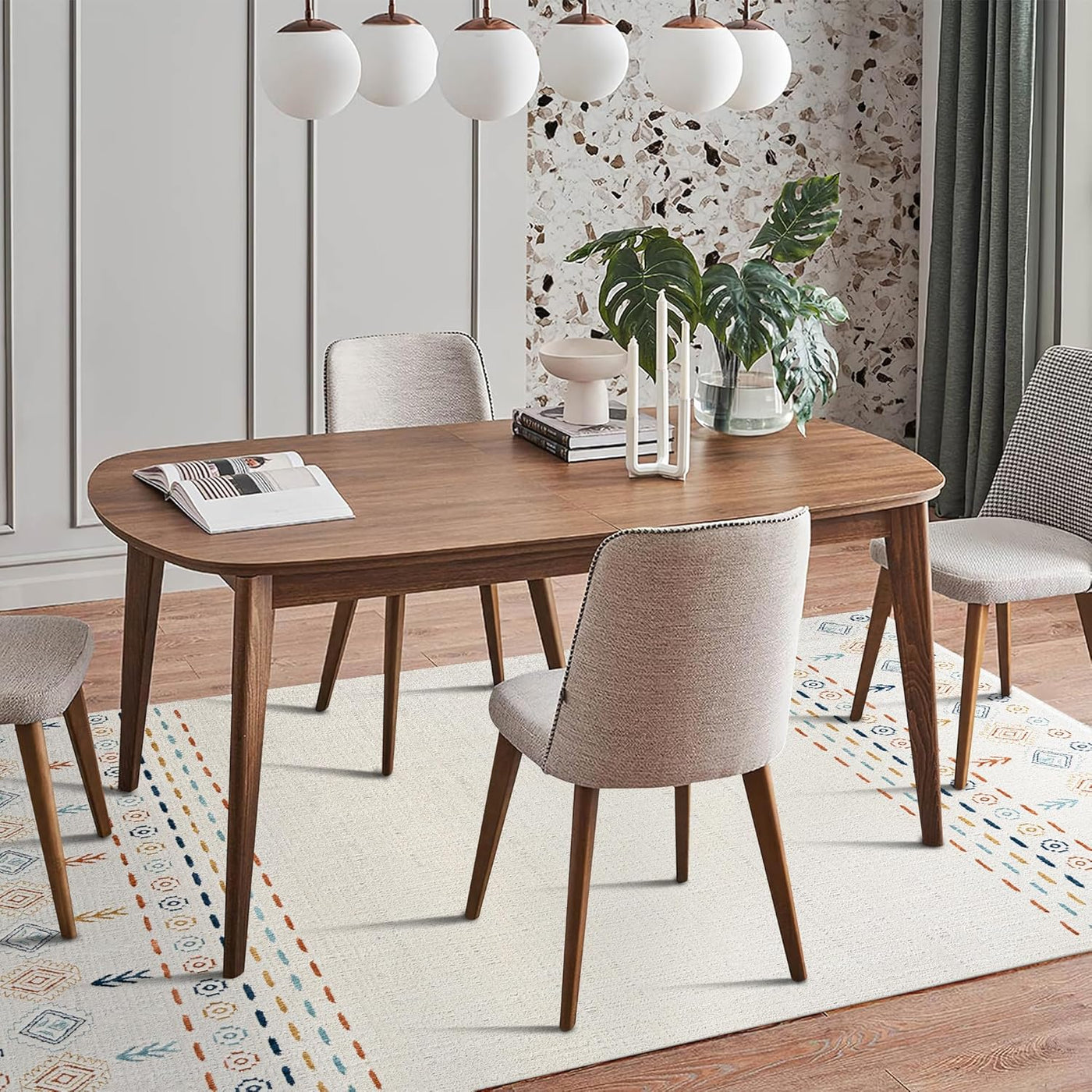 Light beige runner rug for living room, soft micro polyester, low pile, shed-resistant, modern design, 120x180 cm.