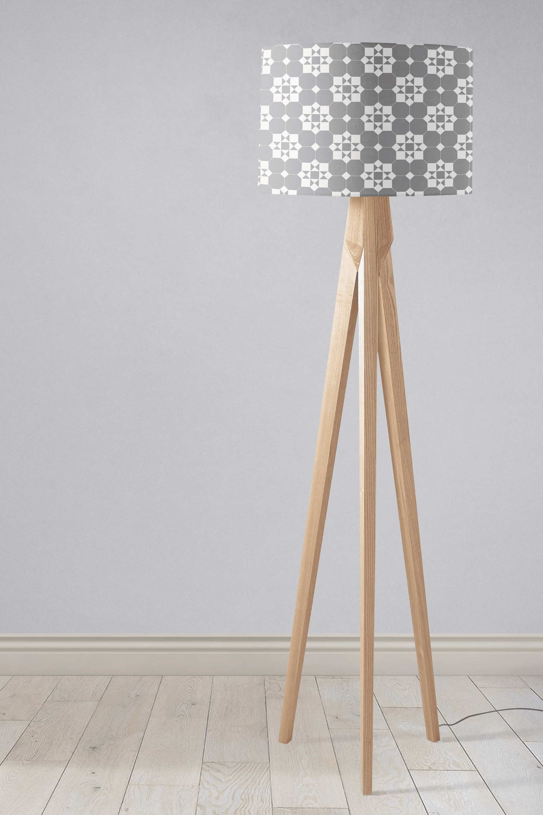Grey and White Tiles Design Geometric Lampshade – Ceiling & Table Compatible