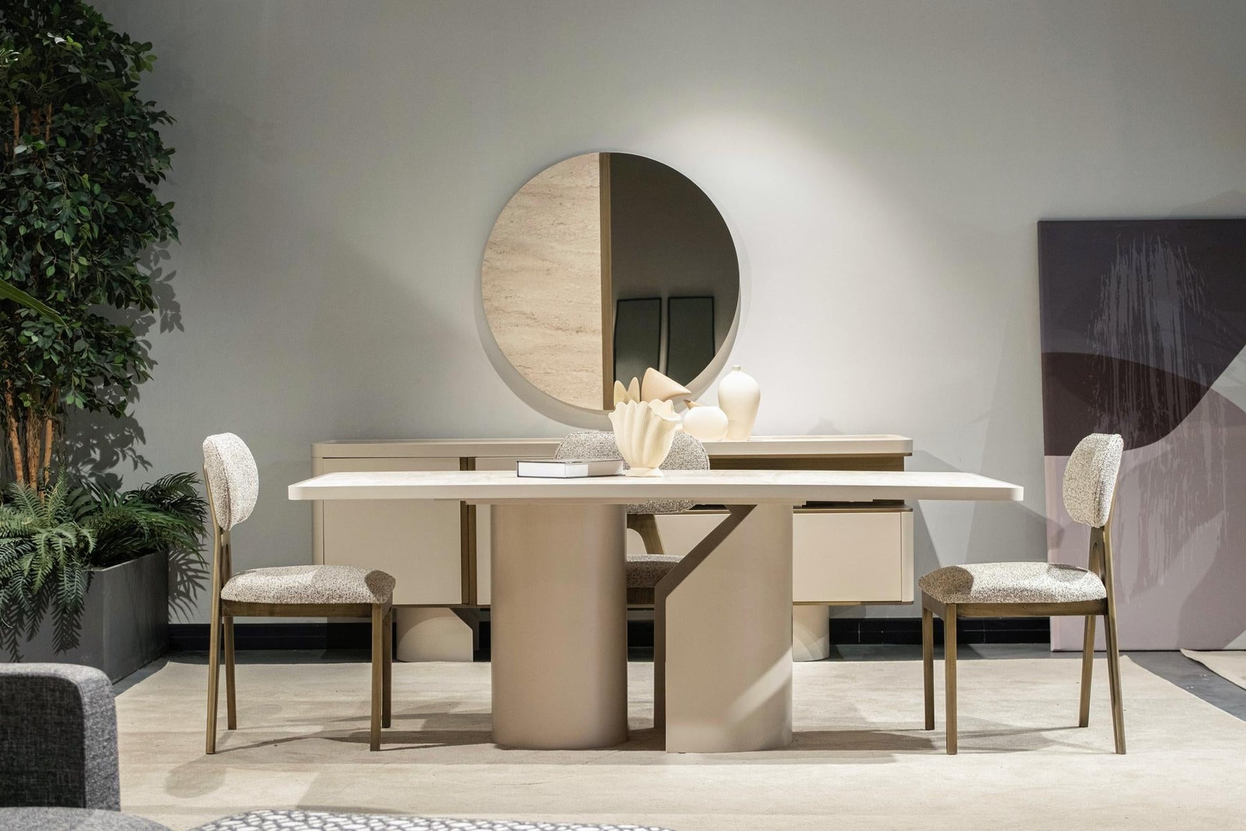 Icon Dining Room by Netline Interiors