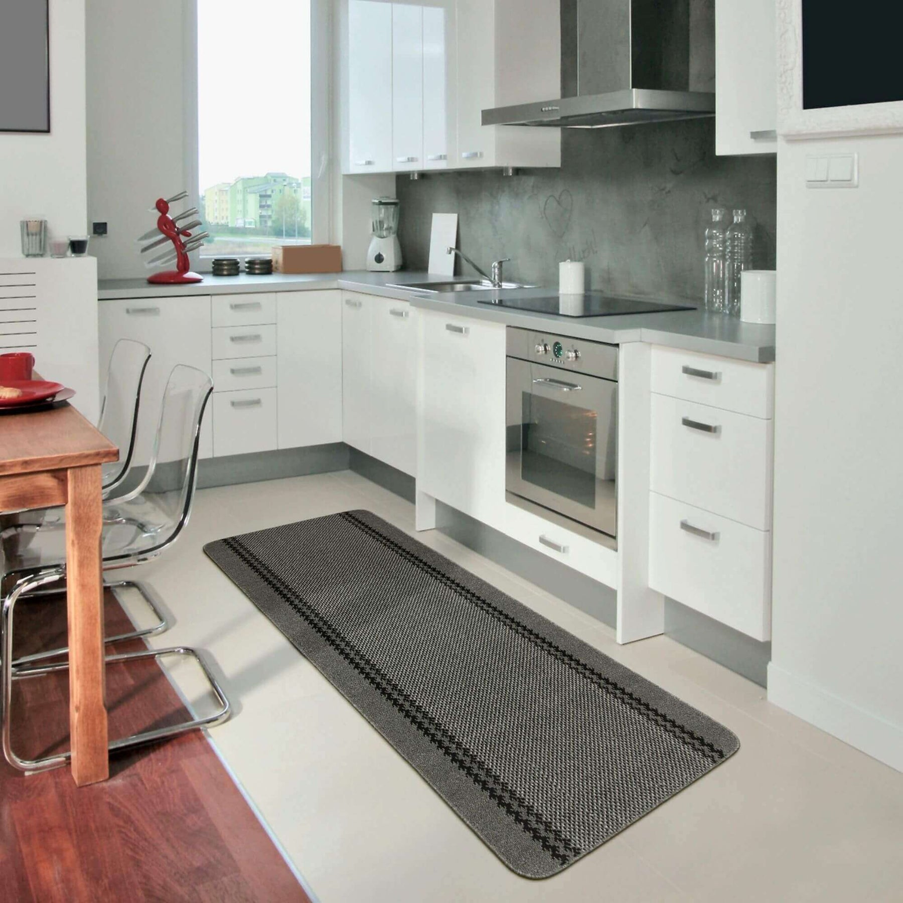 Washable Bordered Dark Grey Rug – 116D