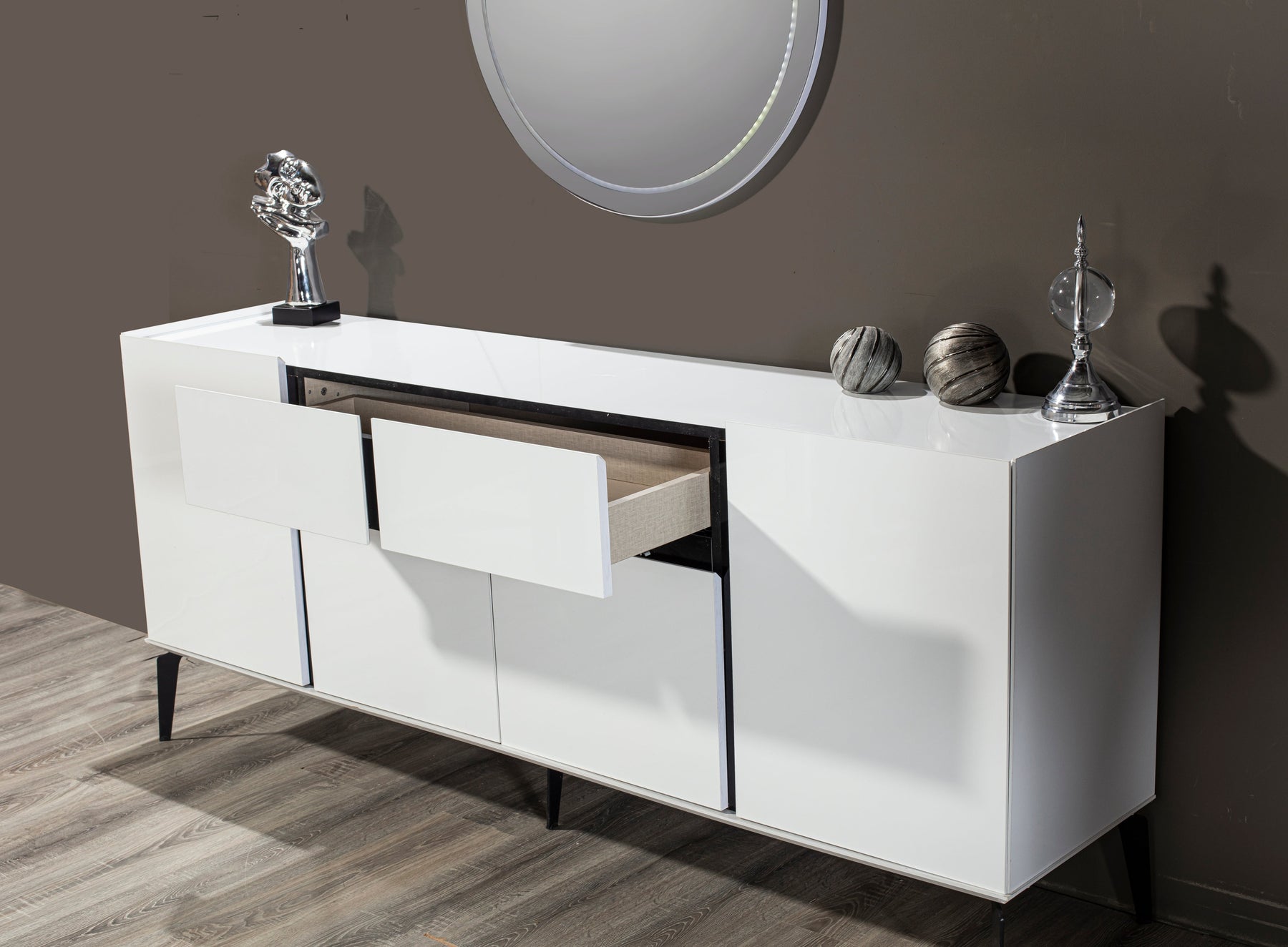 Genova Dining Room (R) by Netline Interiors
