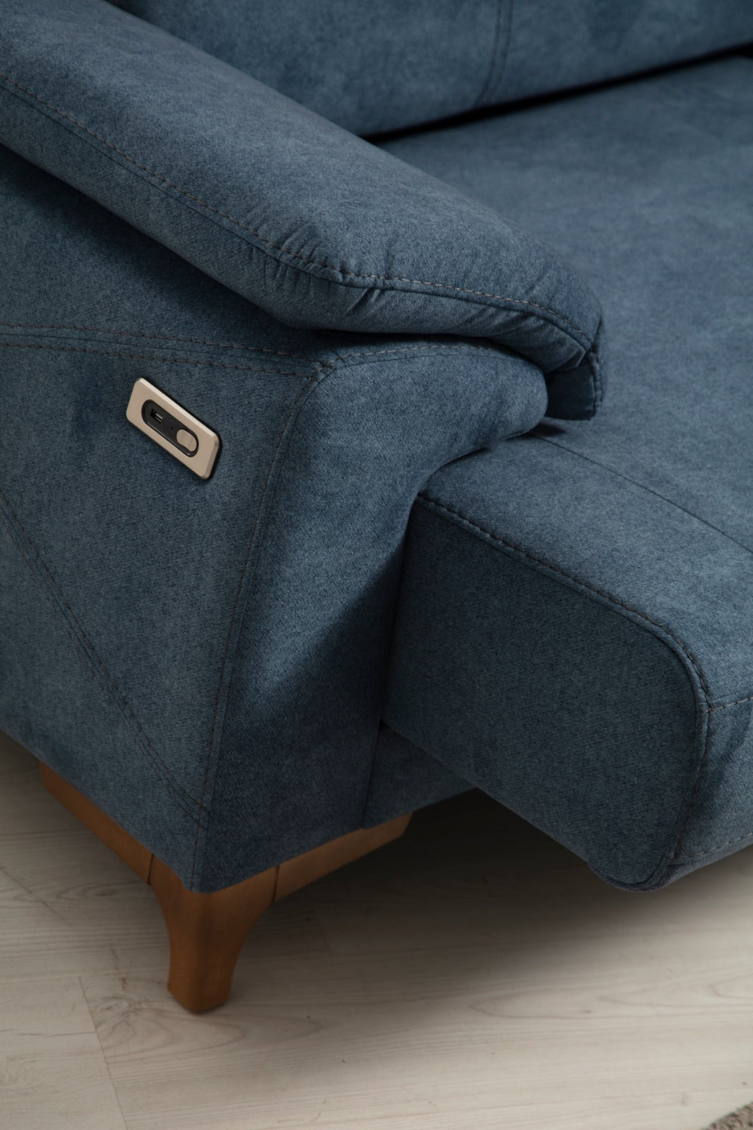 Oscar 3 Seater Sofa by Netline Interiors