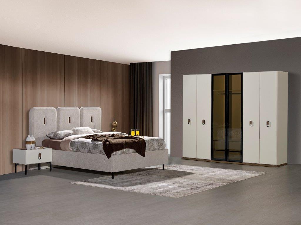 Smart Bedroom by Netline Interiors