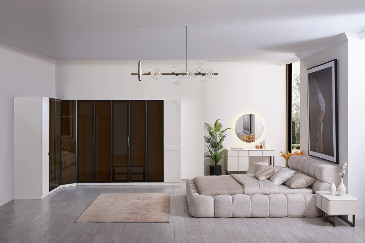Dallas Wardrobe by Netline Interiors